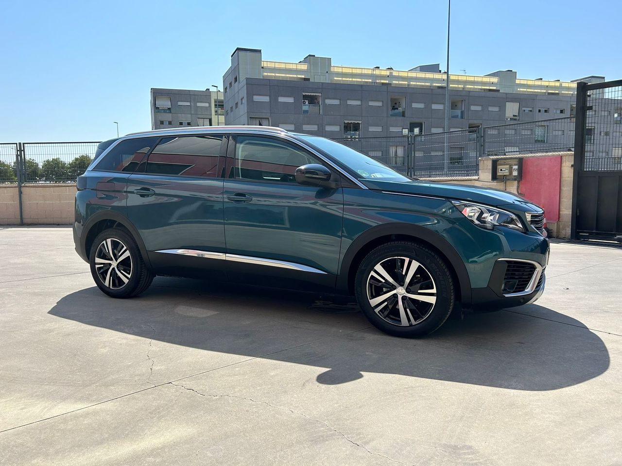 Foto Peugeot 5008 3