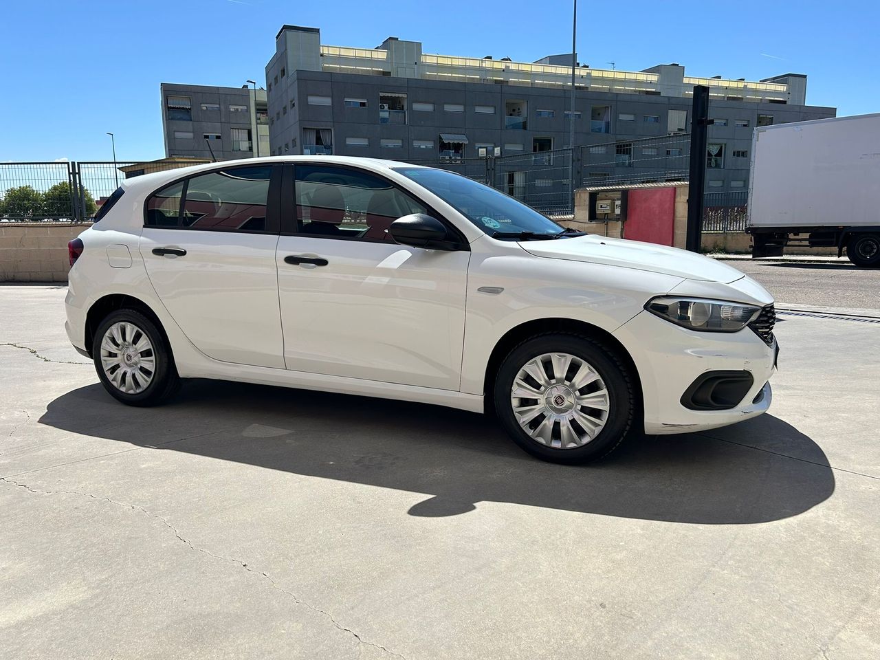 Foto Fiat Tipo 12