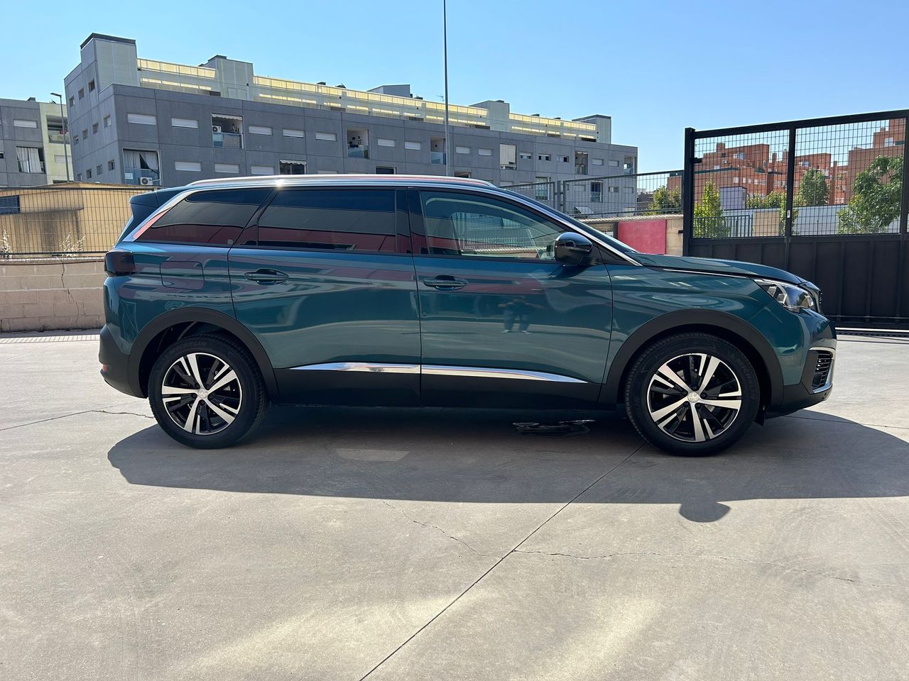 Foto Peugeot 5008 4