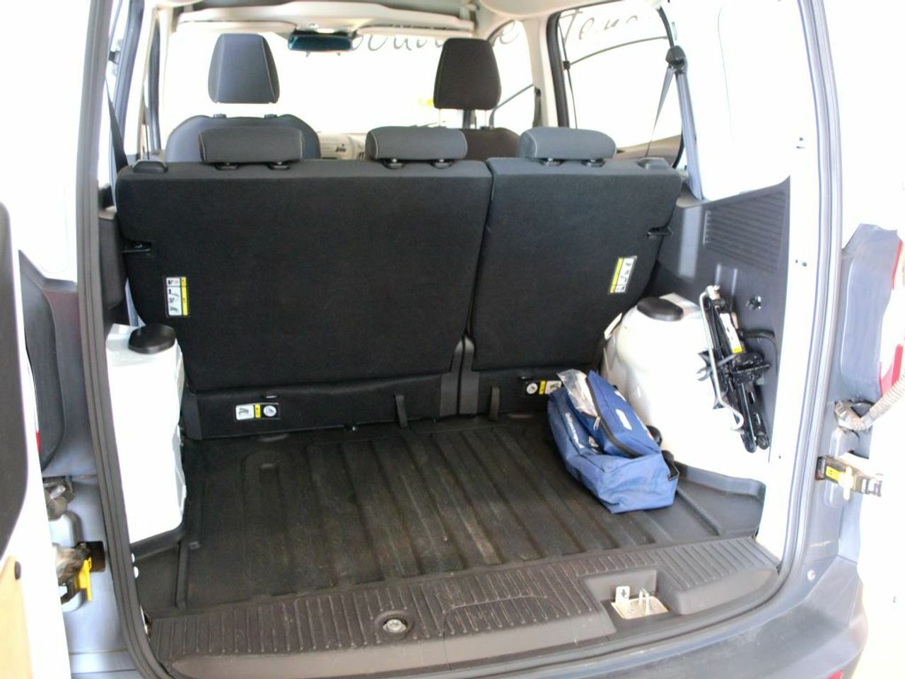 Foto Ford Transit  Courier 8