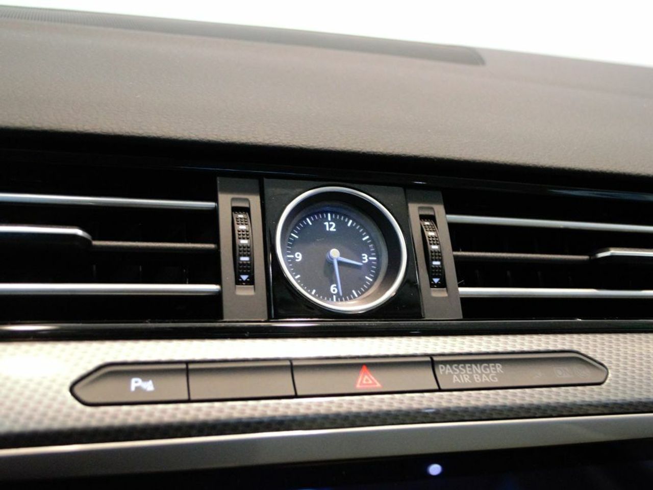 Foto Volkswagen Passat 31