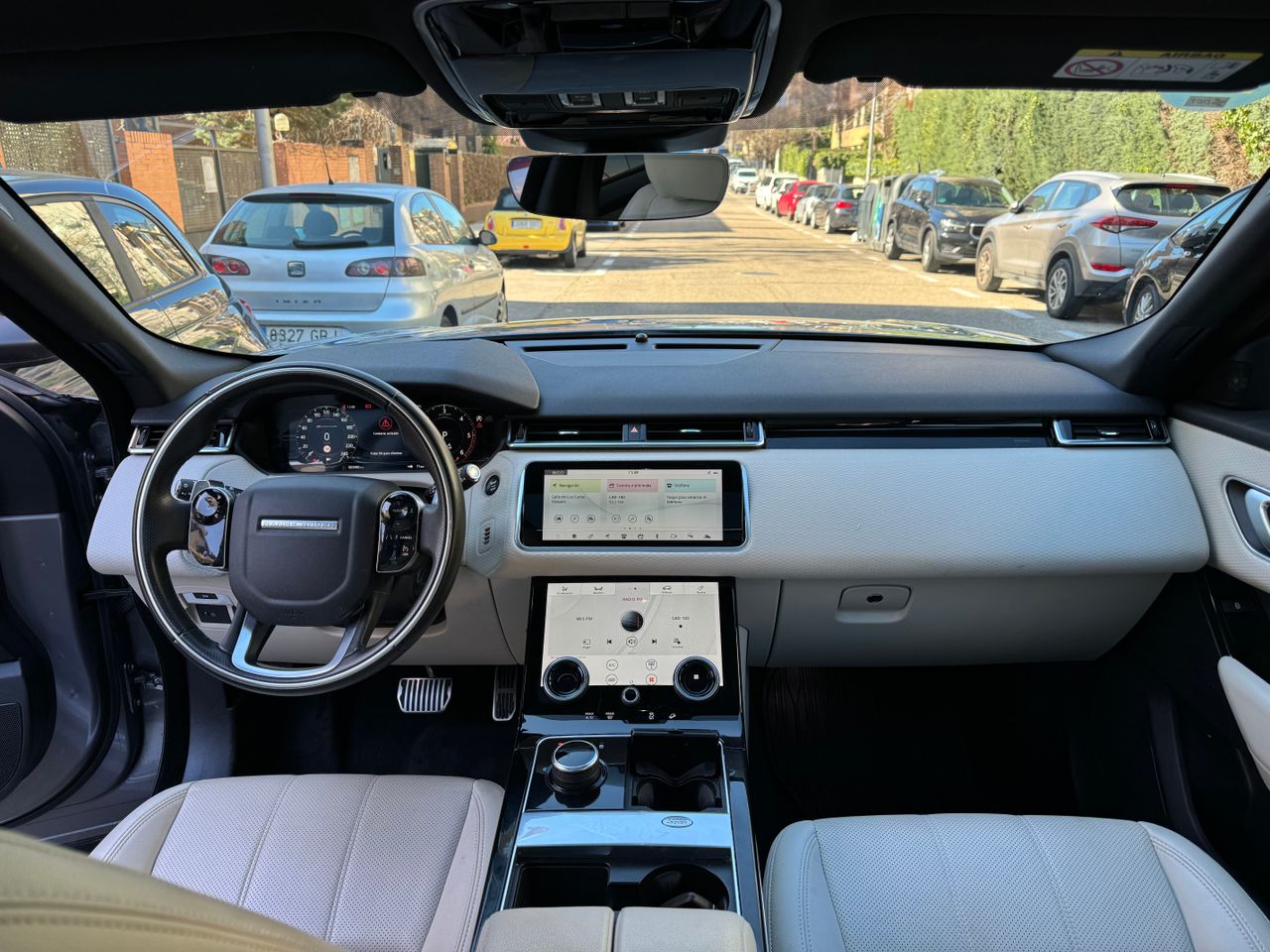 Foto Land-Rover Range Rover Velar 12