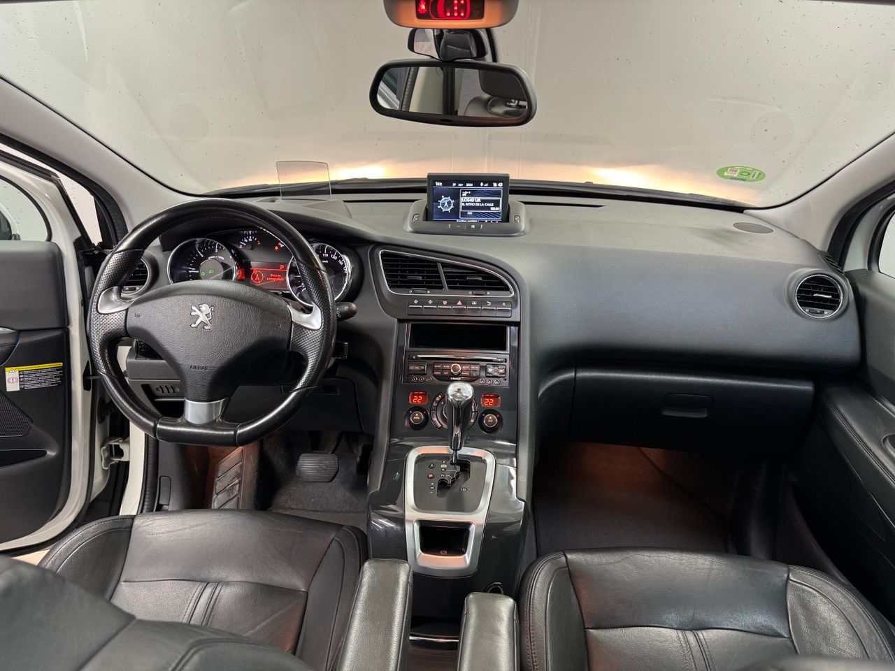 Foto Peugeot 5008 19