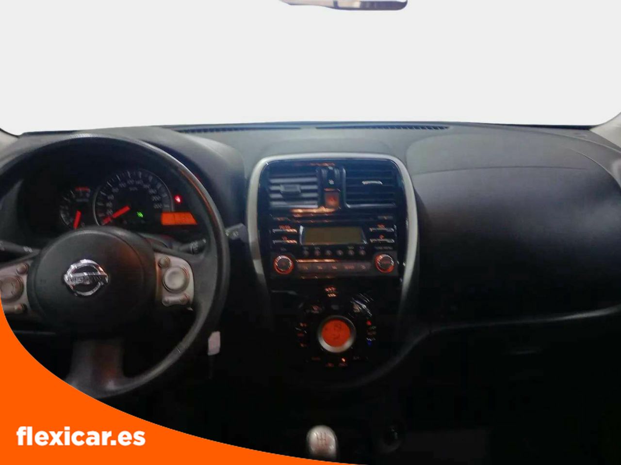 Foto Nissan Micra 10