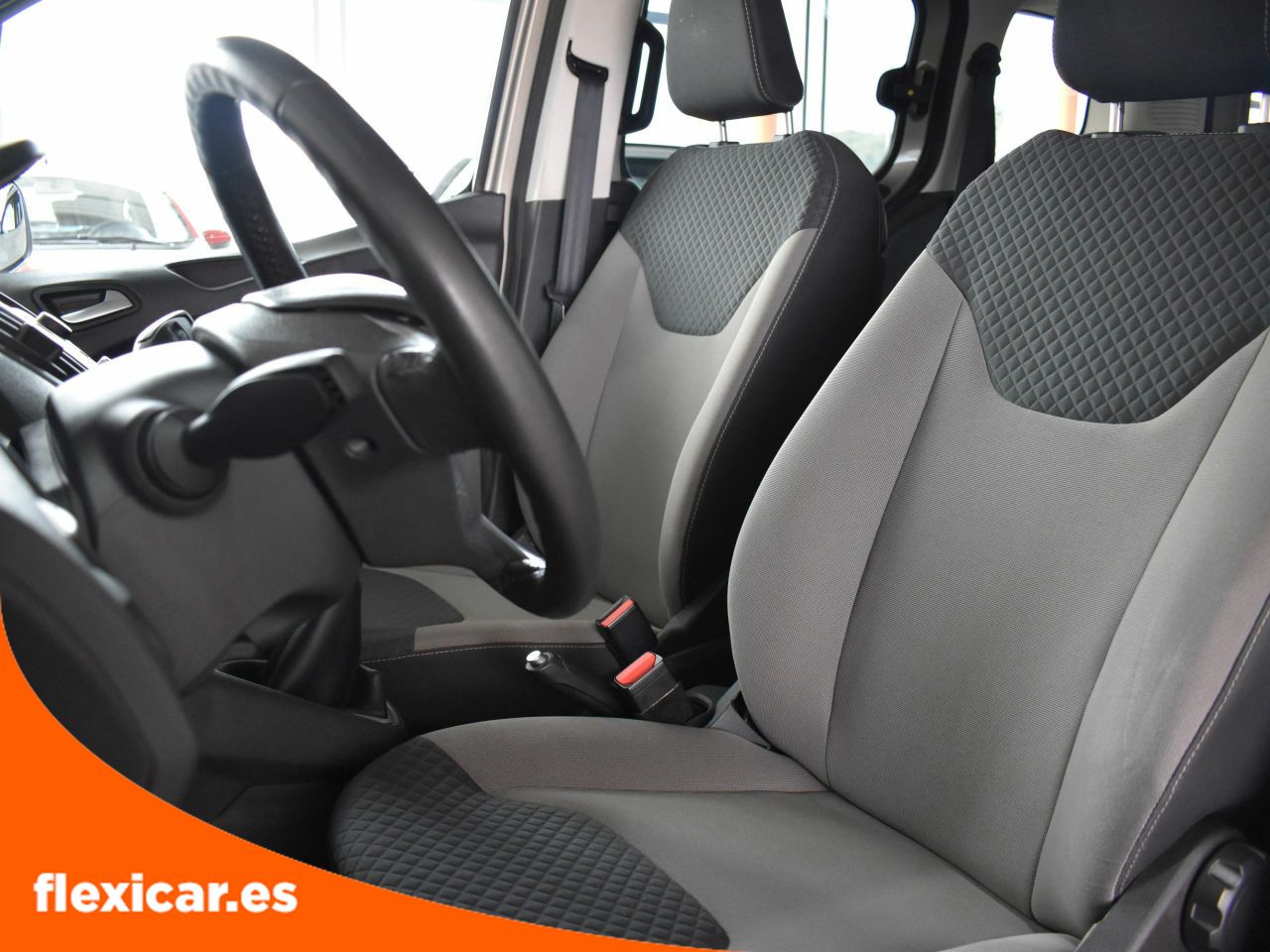 Foto Ford Tourneo Courier 10