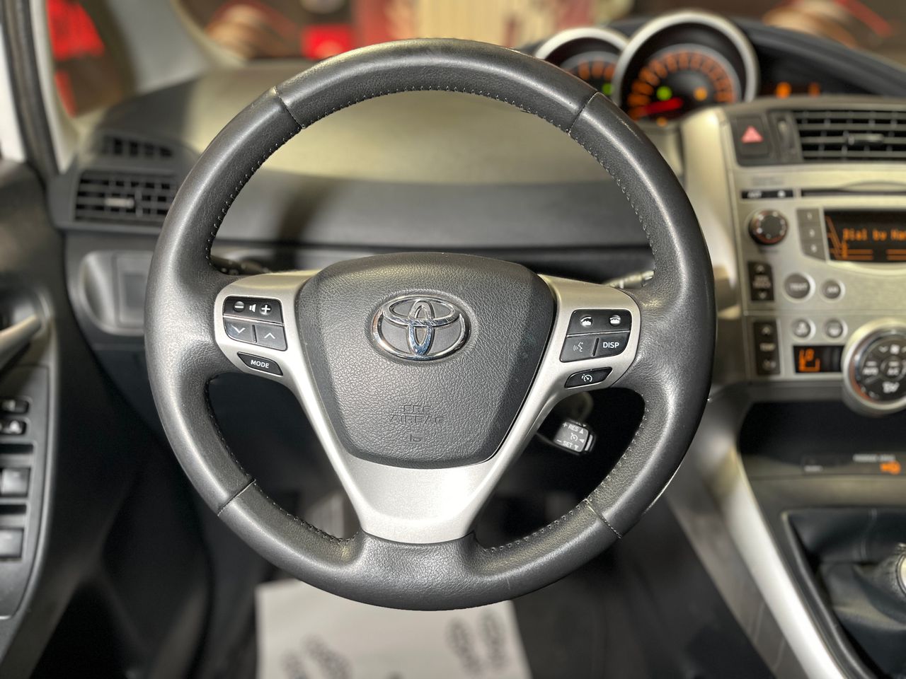 Foto Toyota Corolla Verso 21