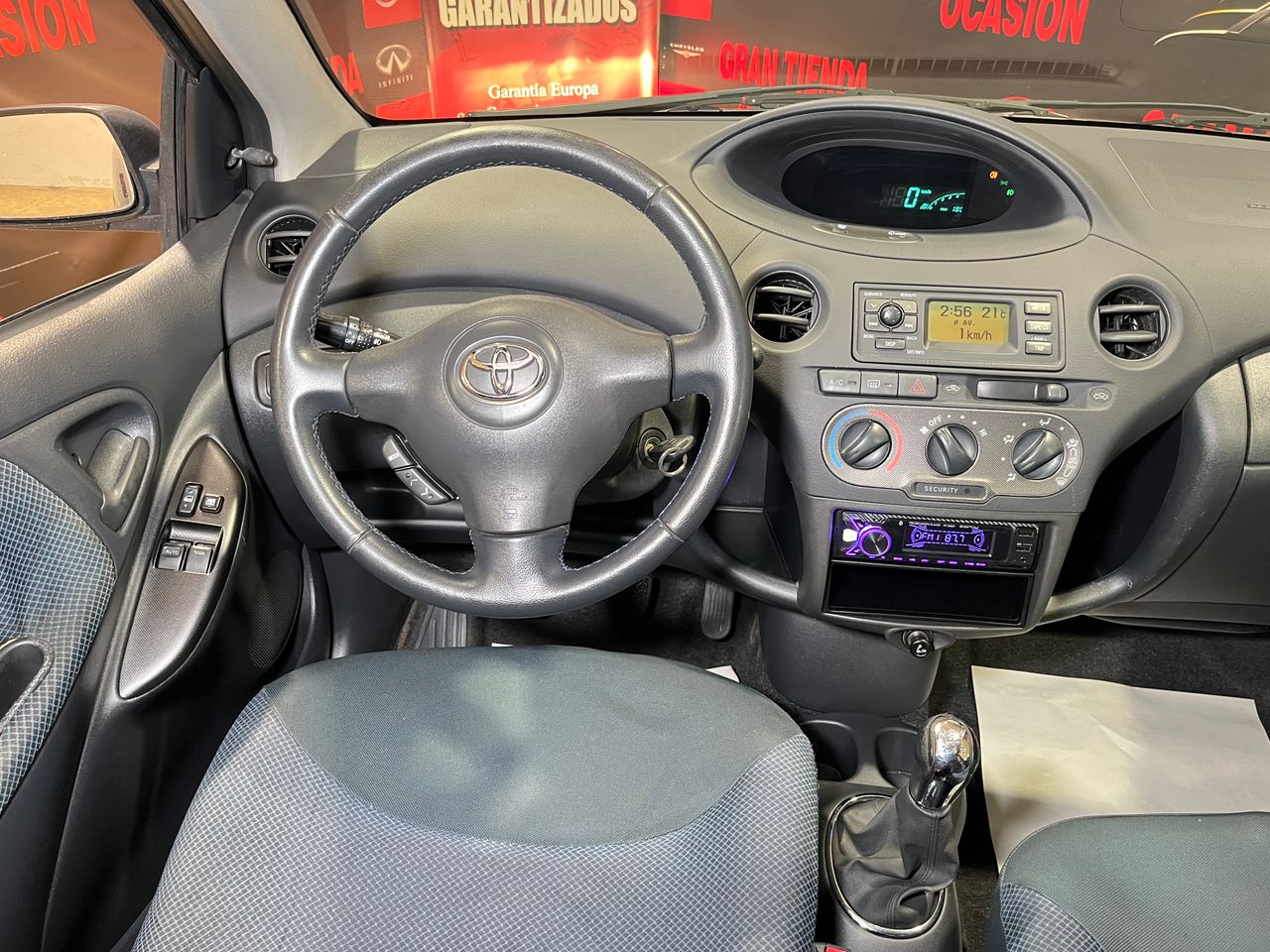 Foto Toyota Yaris 13