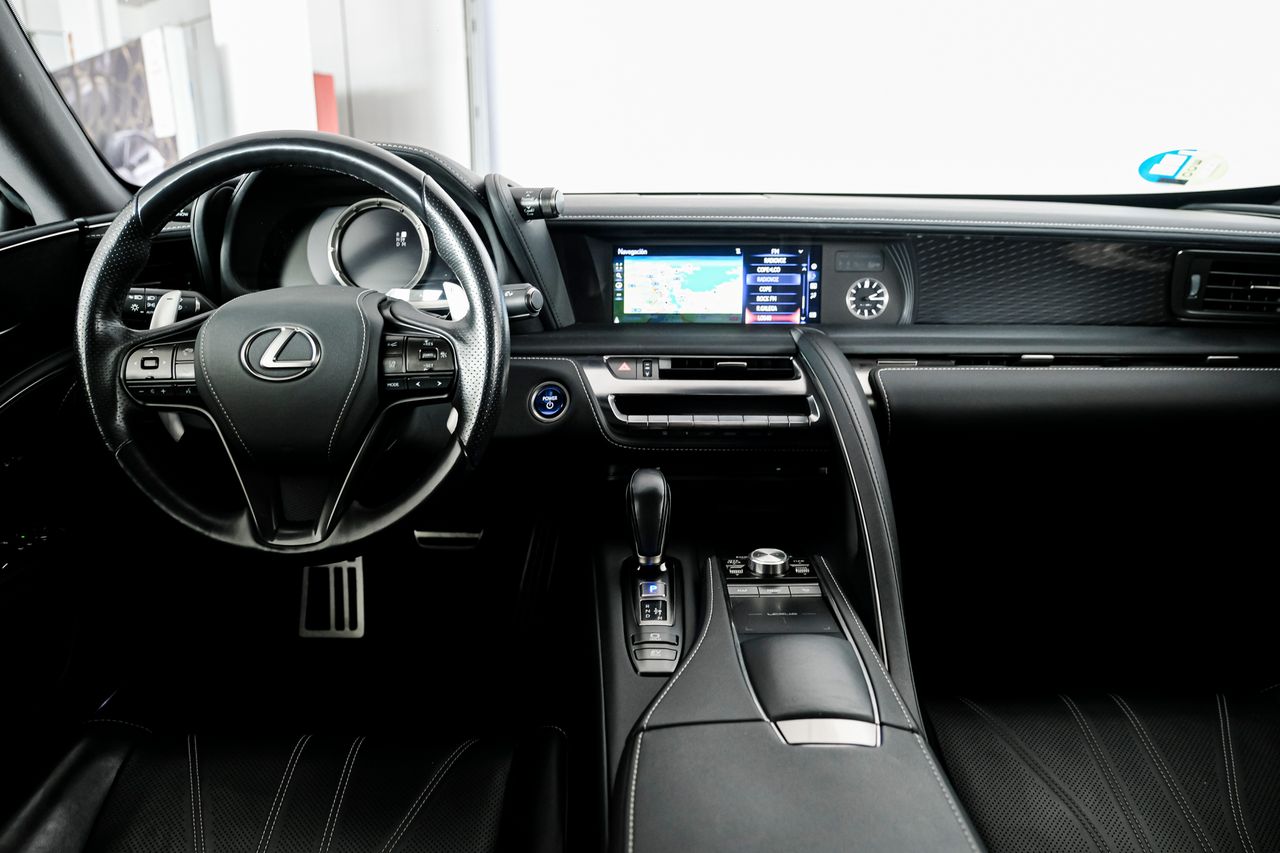 Foto Lexus LC 13