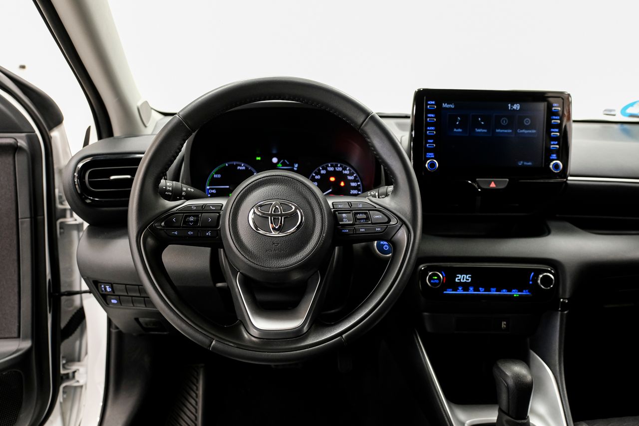 Foto Toyota Yaris 16