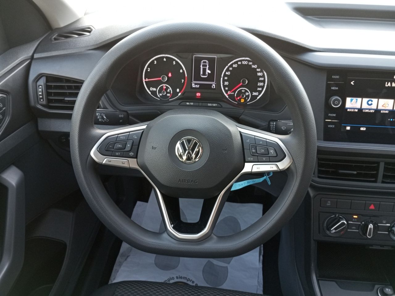 Foto Volkswagen T-Cross 7