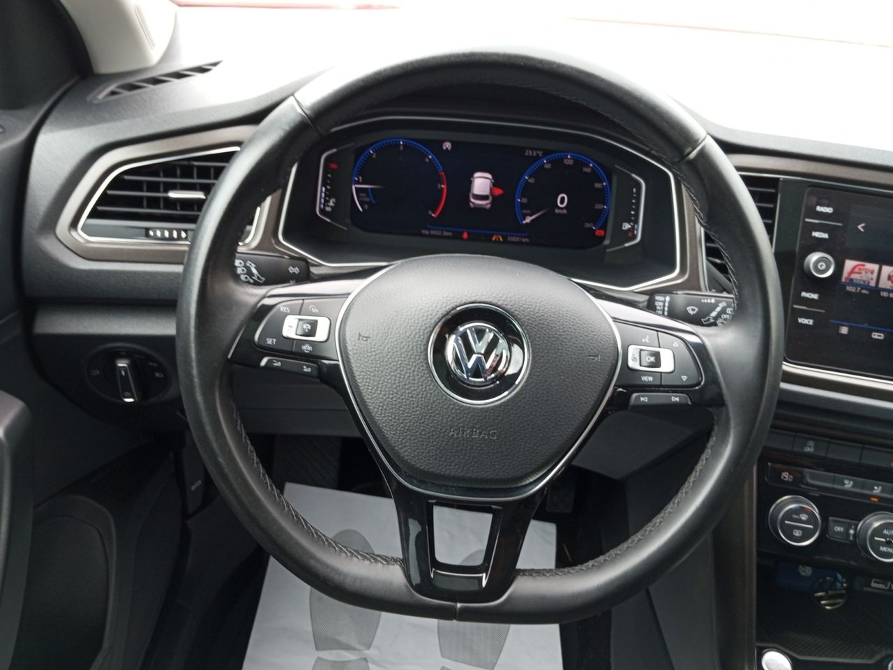 Foto Volkswagen T-Roc 7