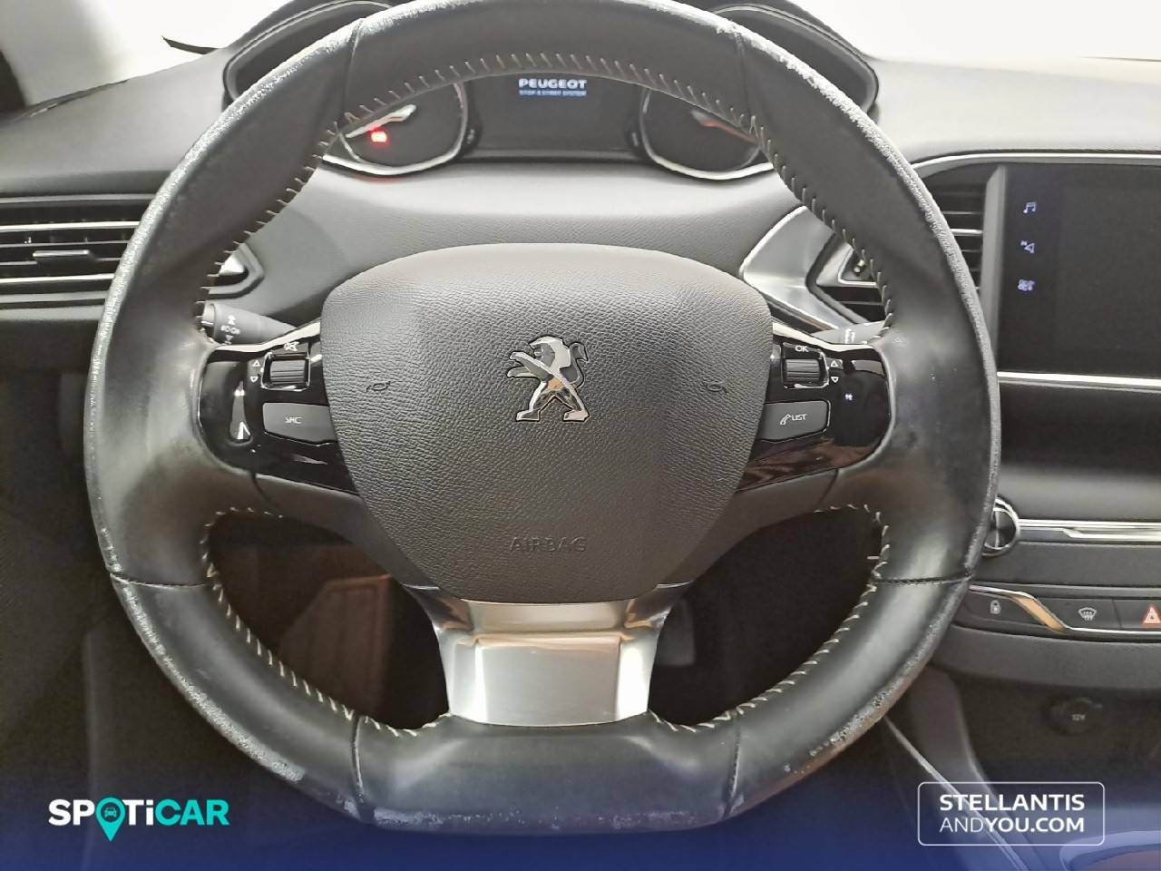 Foto Peugeot 308 13