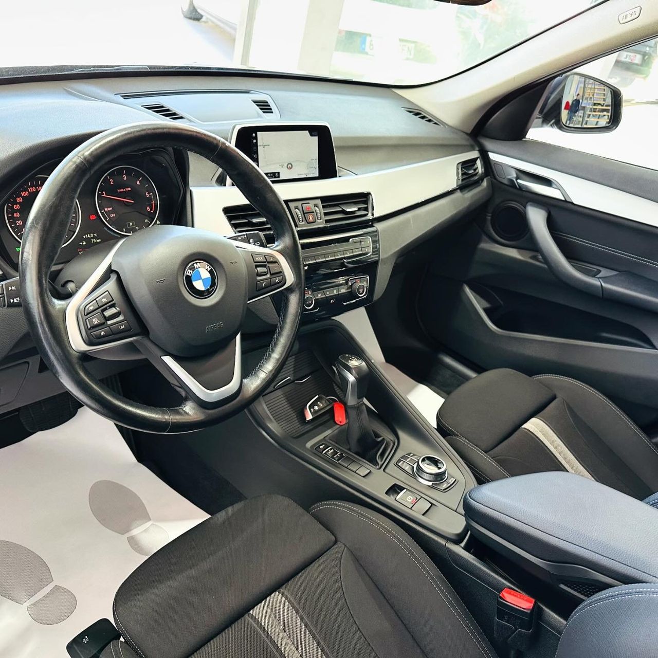 Foto BMW X1 8