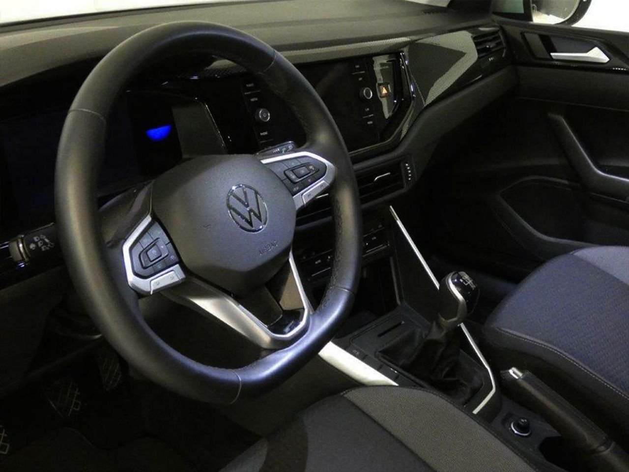 Foto Volkswagen Taigo 13