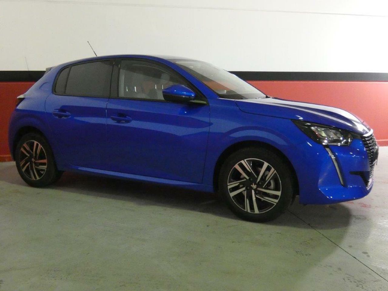 Foto Peugeot 208 4