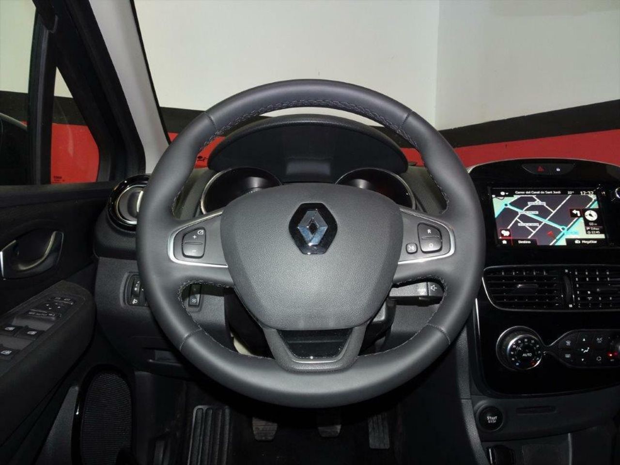 Foto Renault Clio Sport Tourer 8