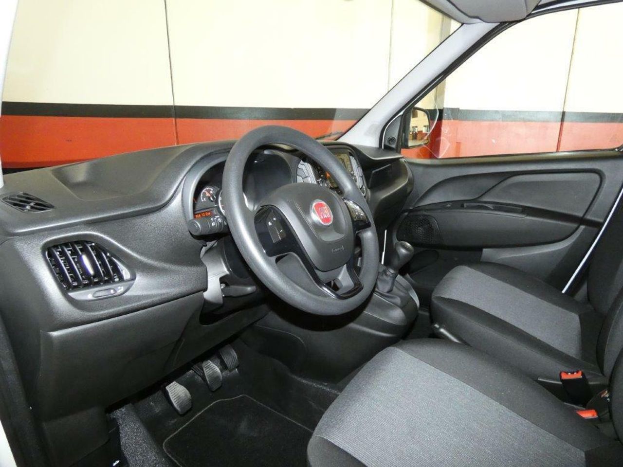 Foto Fiat Doblo 13