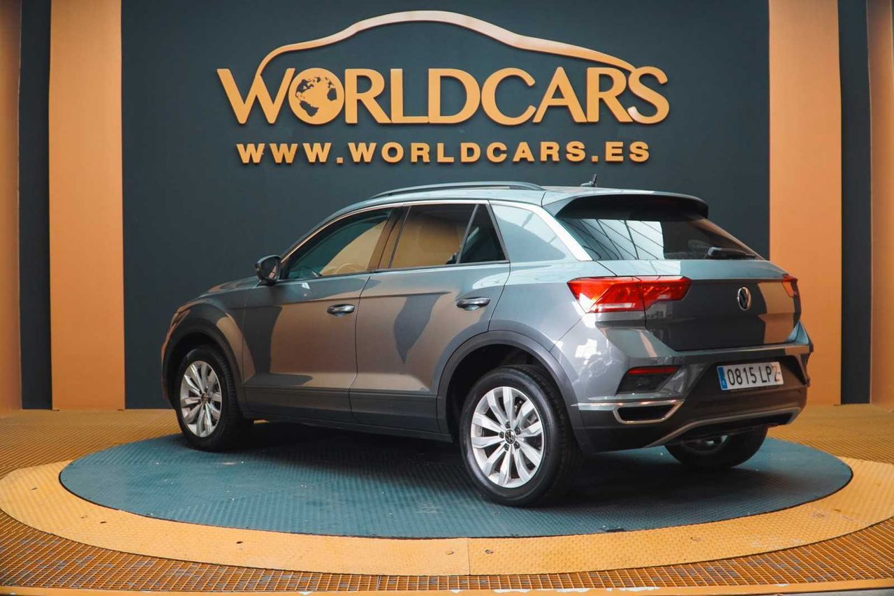 Foto Volkswagen T-Roc 9