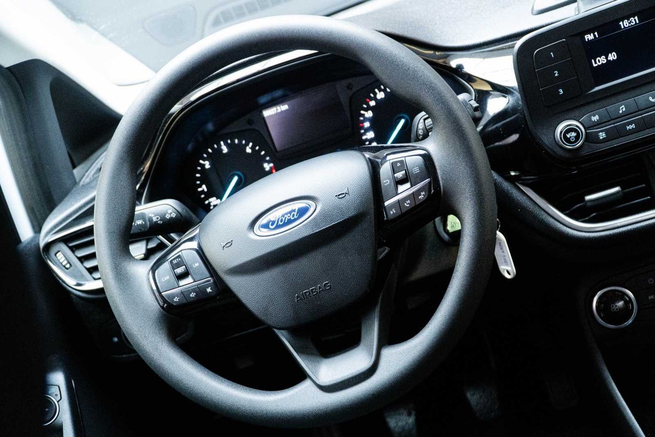 Foto Ford Fiesta 9