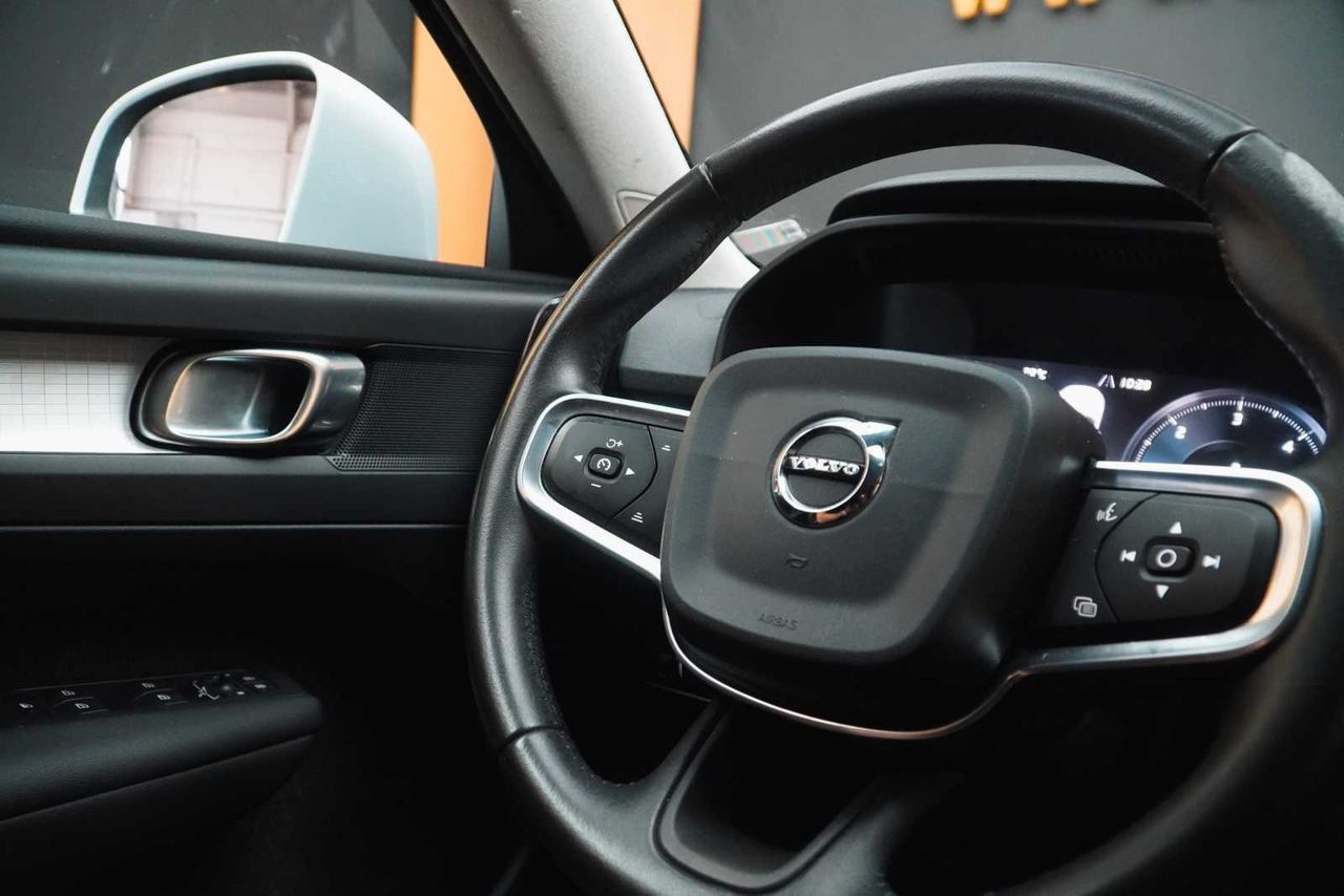 Foto Volvo XC40 15