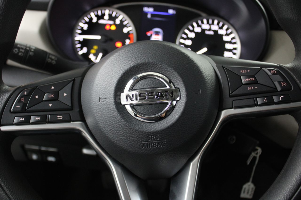 Foto Nissan Micra 4