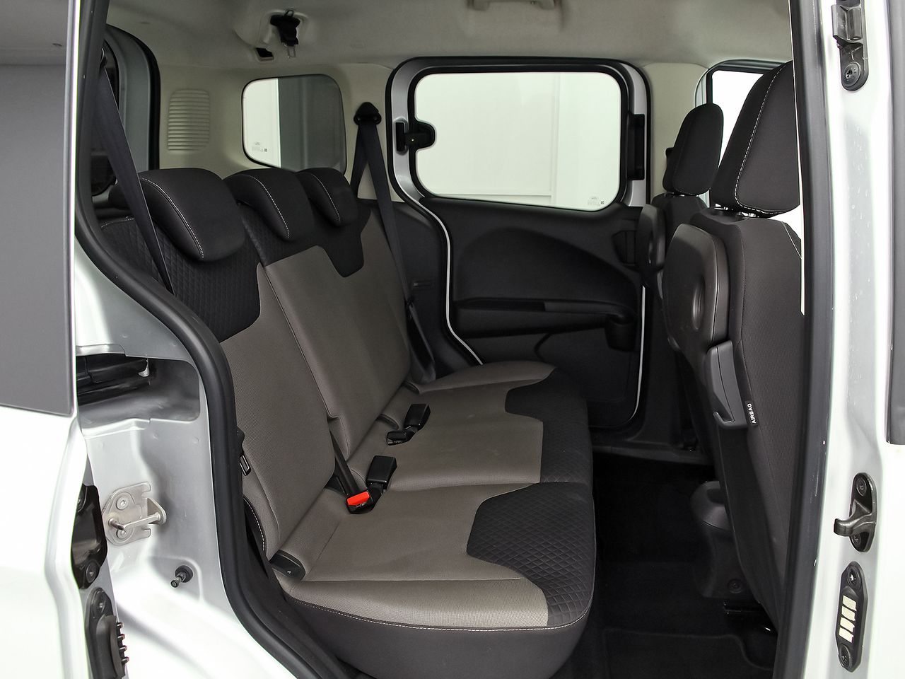 Foto Ford Tourneo Courier 8