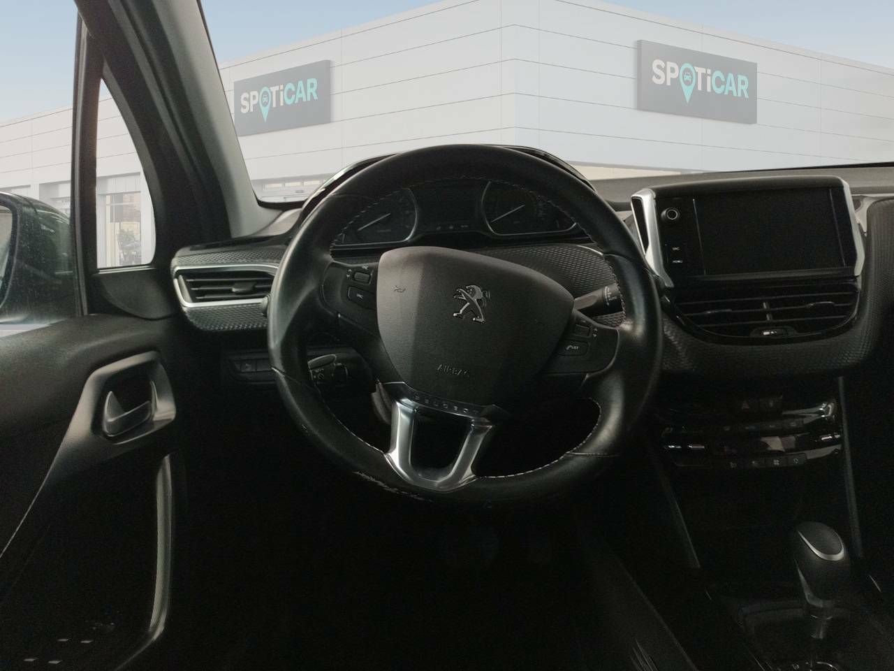 Foto Peugeot 2008 9