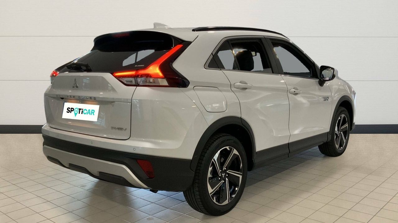 Foto Mitsubishi Eclipse Cross 3