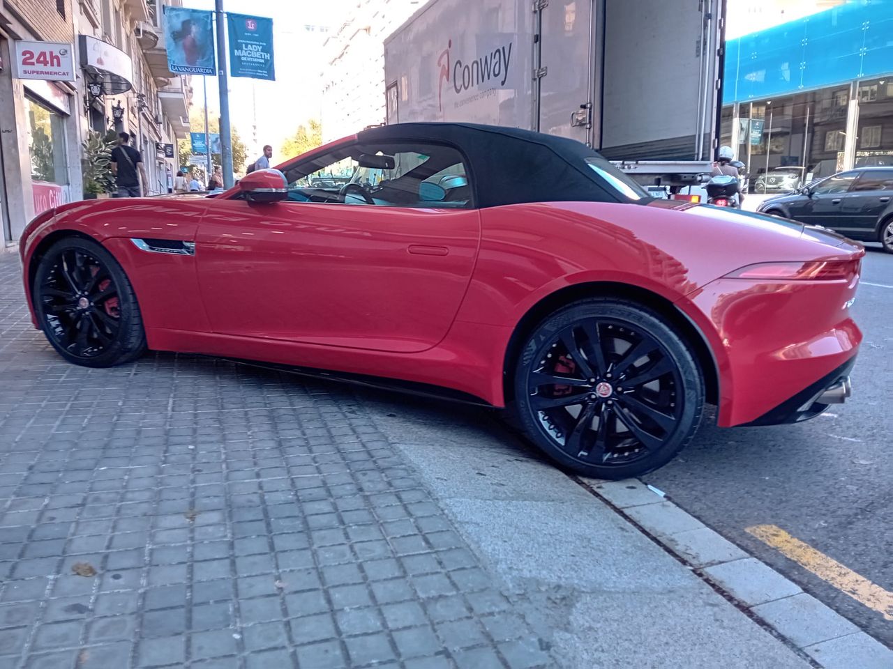 Foto Jaguar F-Type 4