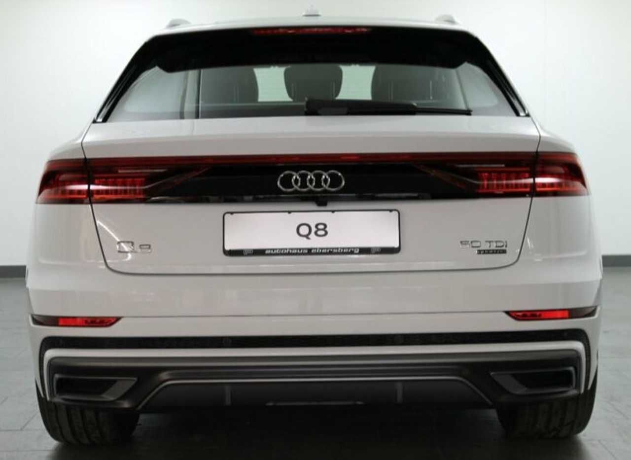 Foto Audi Q8 5