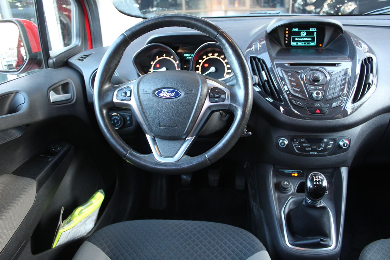 Foto Ford Tourneo Courier 10