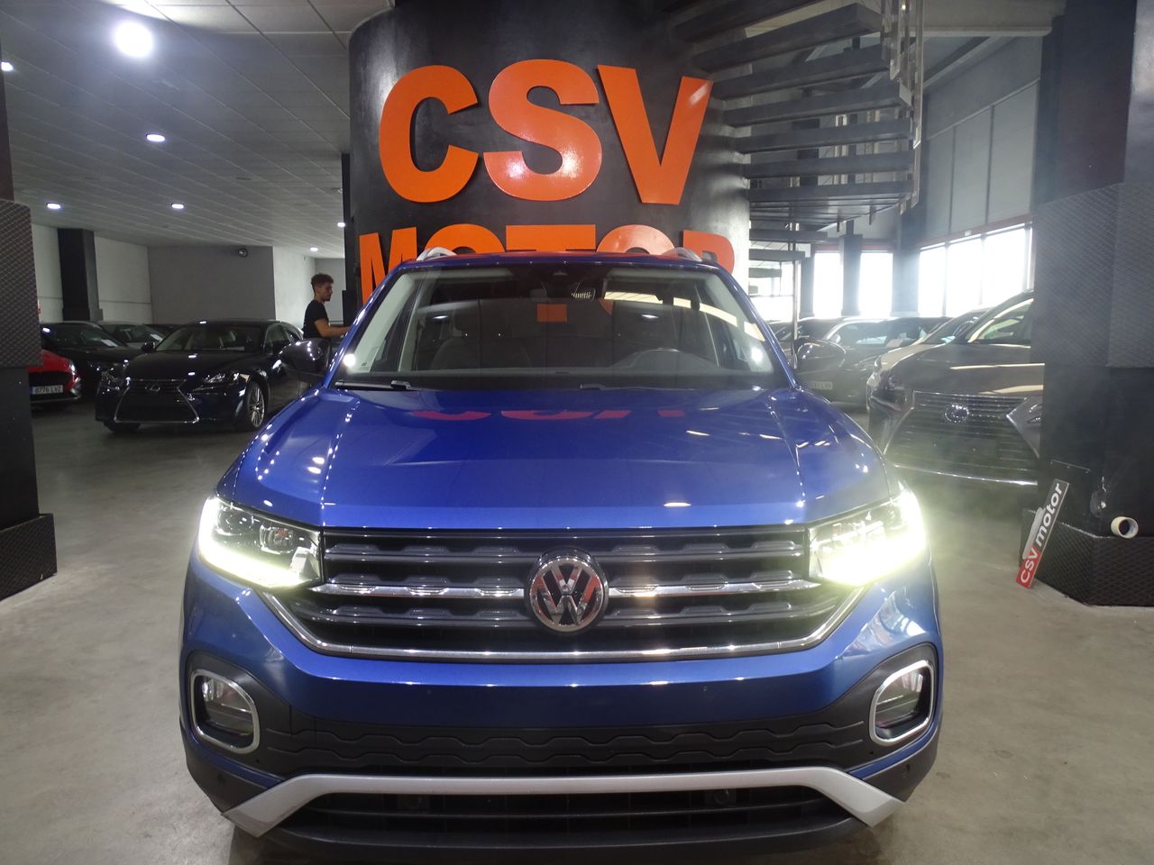 Foto Volkswagen T-Cross 2