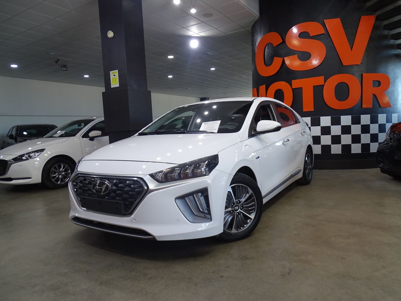 Foto Hyundai IONIQ 1