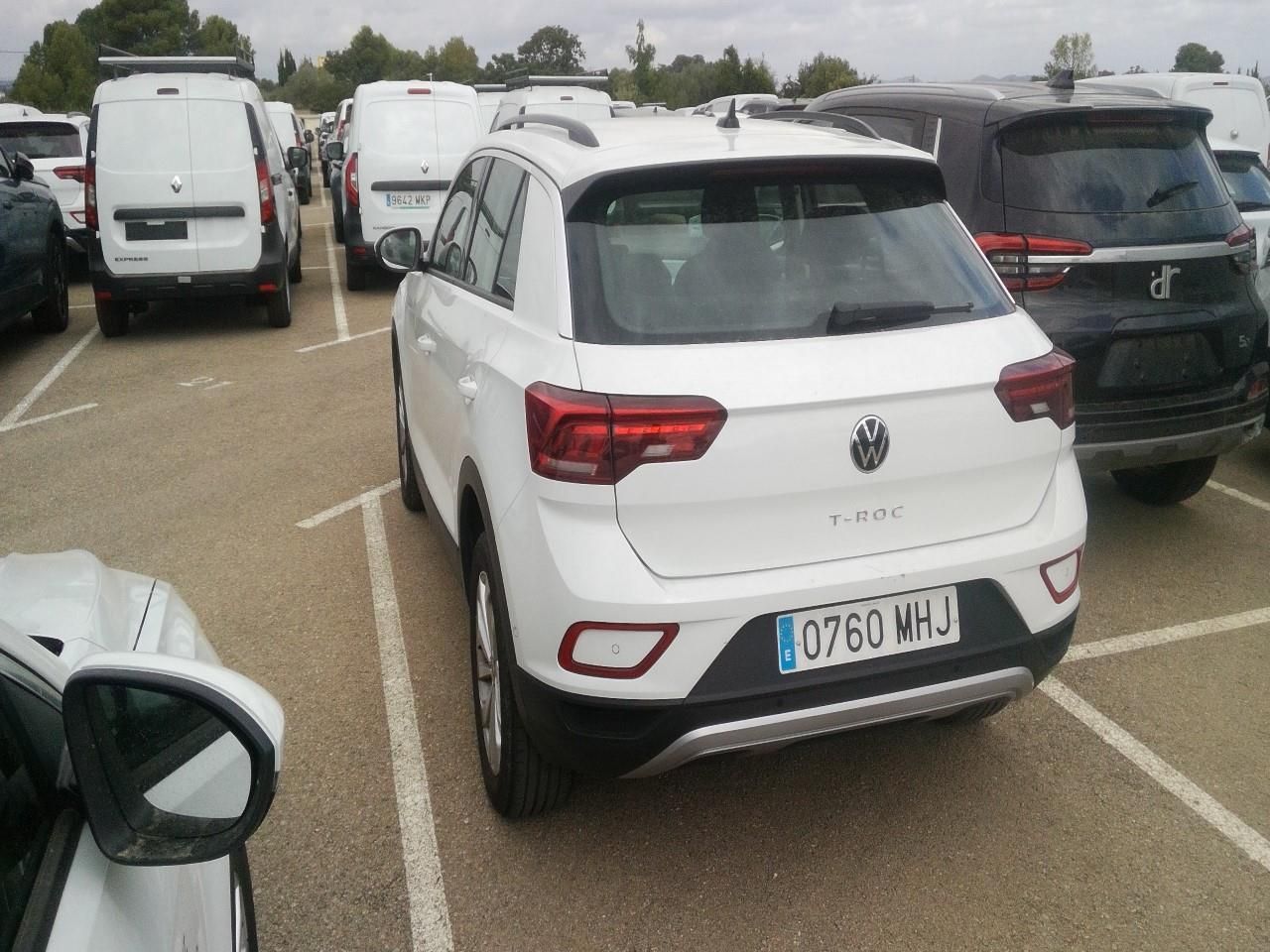 Foto Volkswagen T-Roc 4