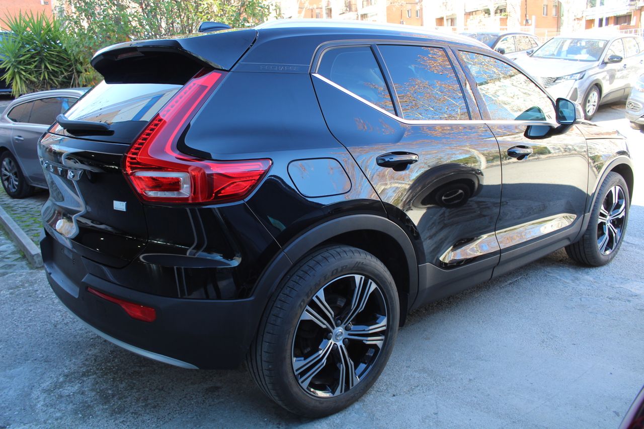 Foto Volvo XC40 4