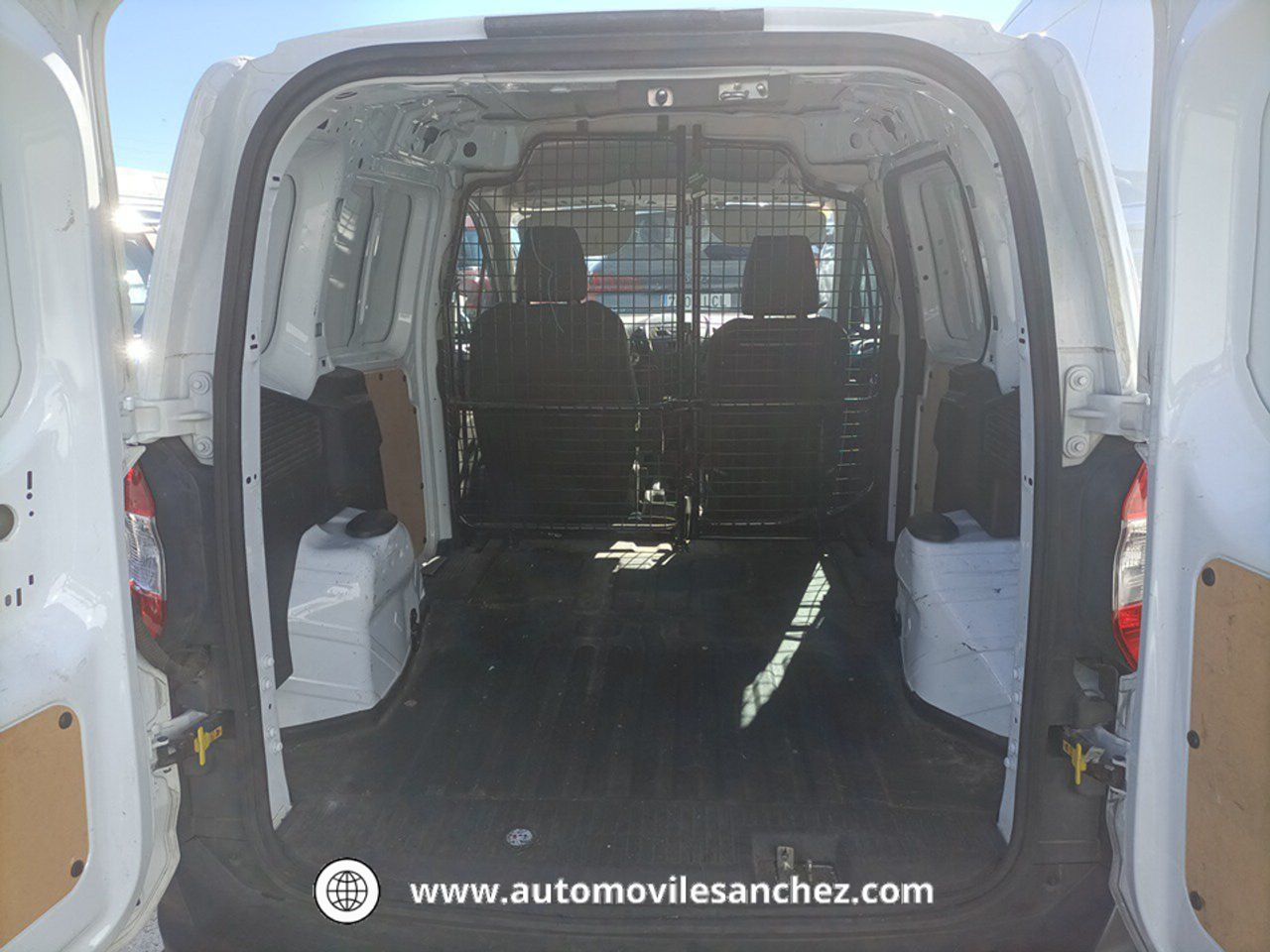 Foto Ford Transit  Courier 9