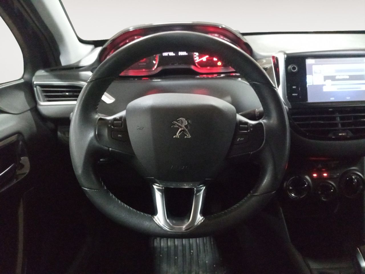 Foto Peugeot 208 7