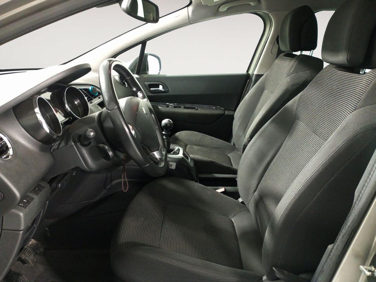 Foto Peugeot 5008 8