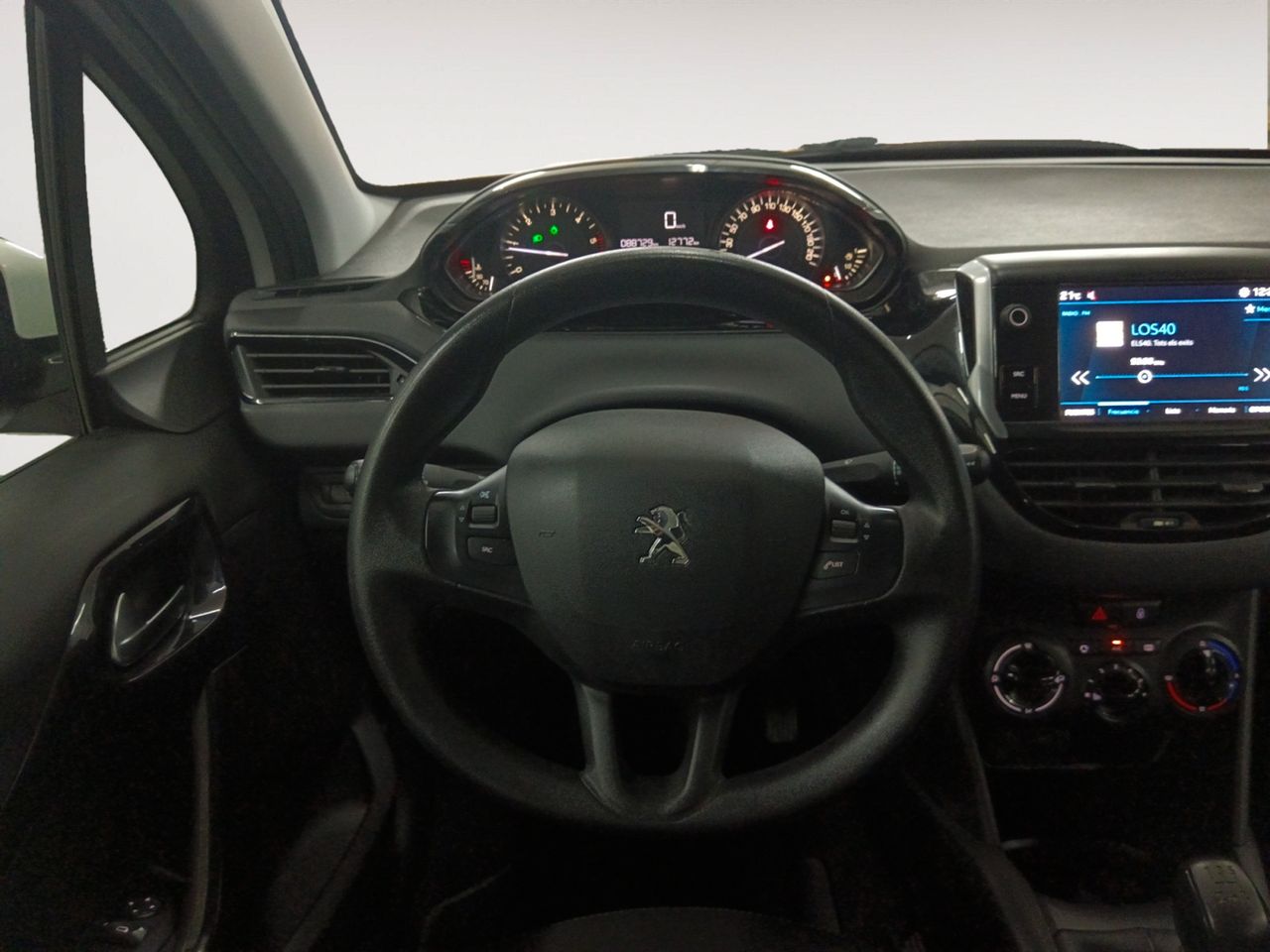 Foto Peugeot 208 8