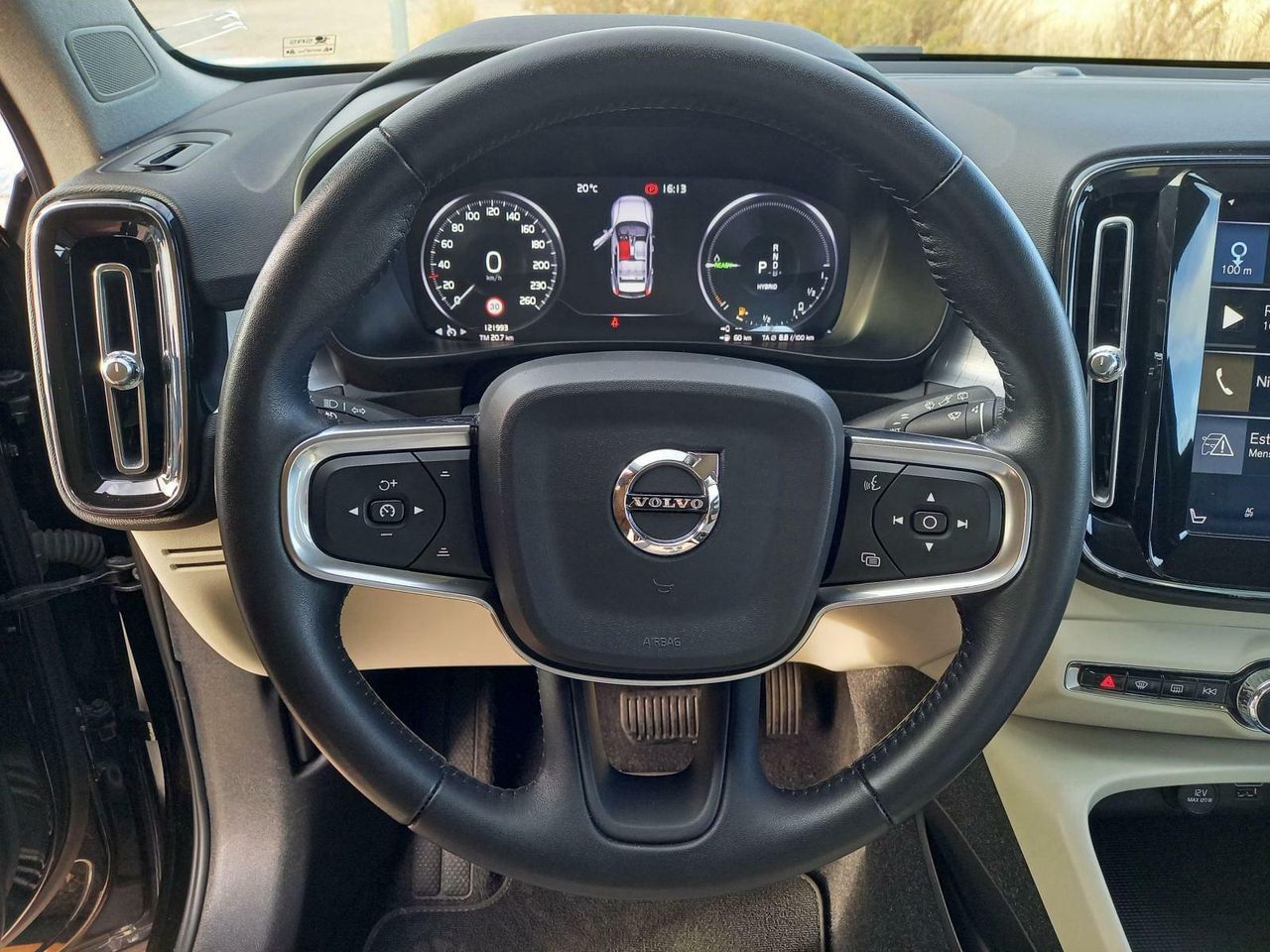 Foto Volvo XC40 18