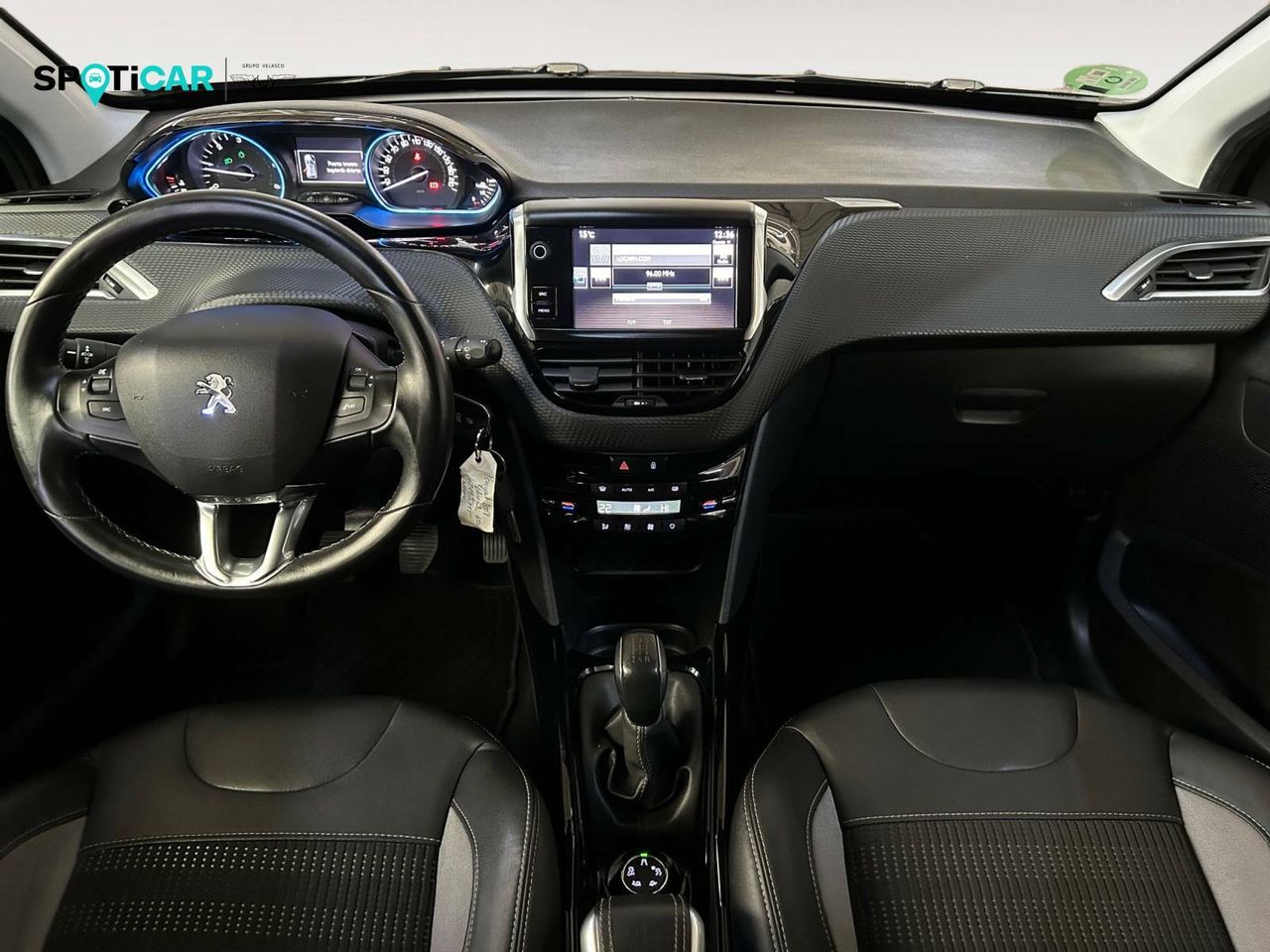 Foto Peugeot 2008 10