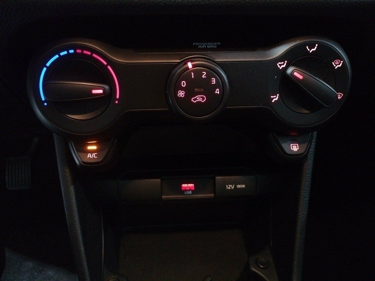 Foto Kia Picanto 17