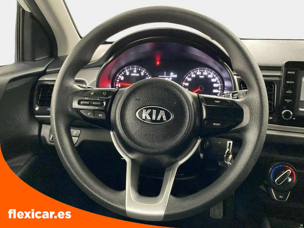 Foto Kia Rio 9