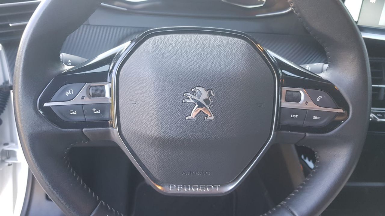 Foto Peugeot 2008 21