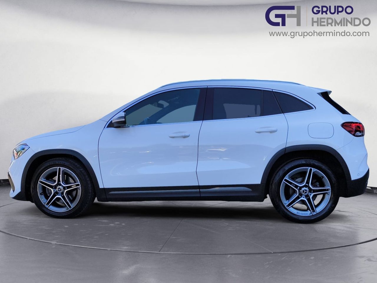 Foto Mercedes-Benz Clase GLA 4