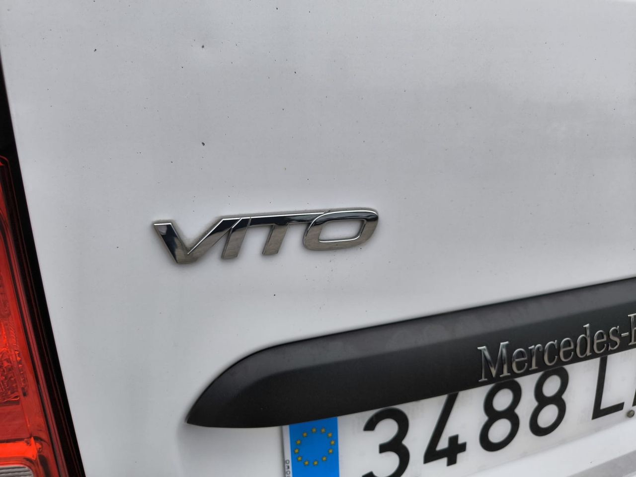 Foto Mercedes-Benz Vito 23