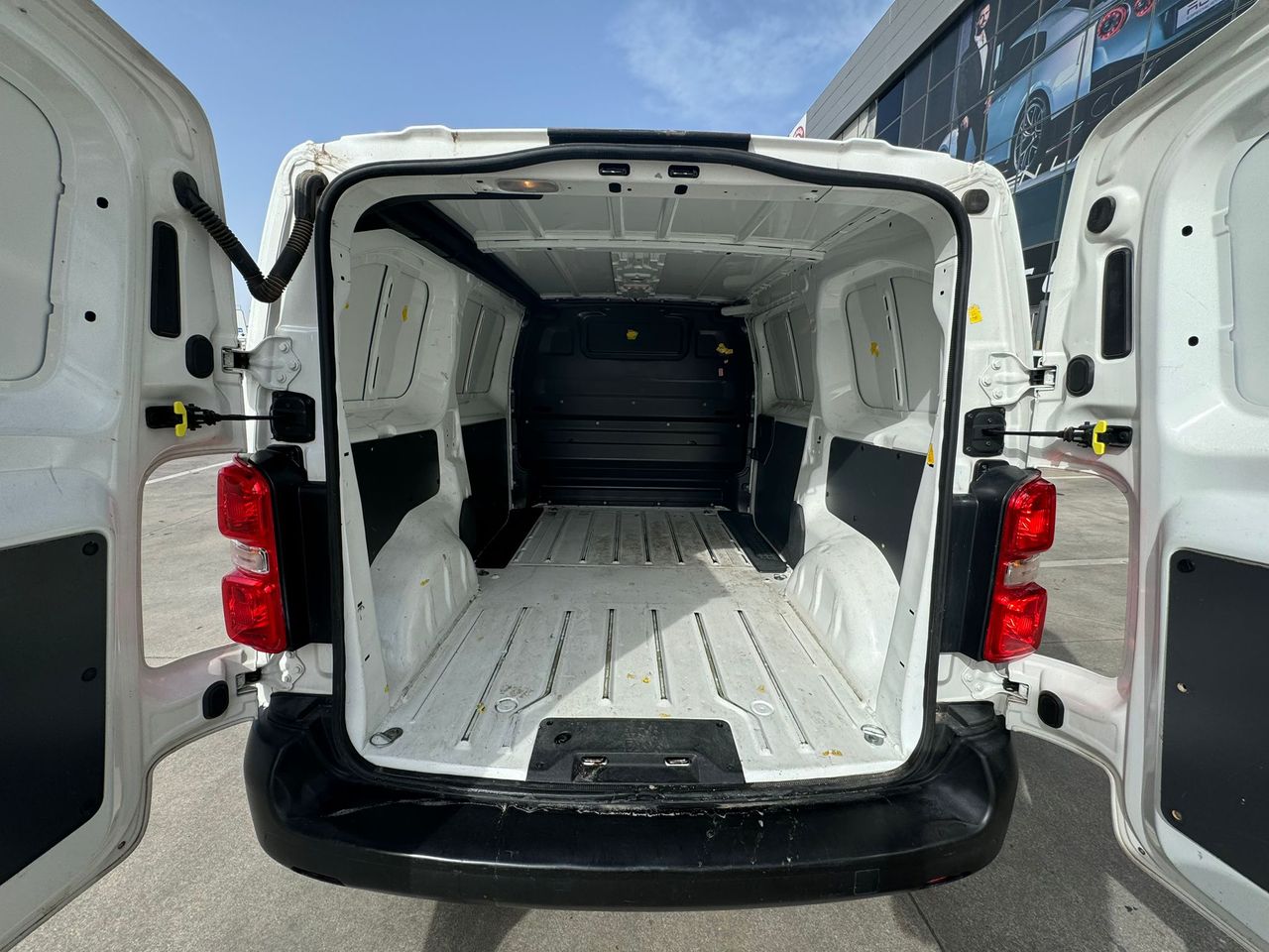 Foto Toyota Proace 16