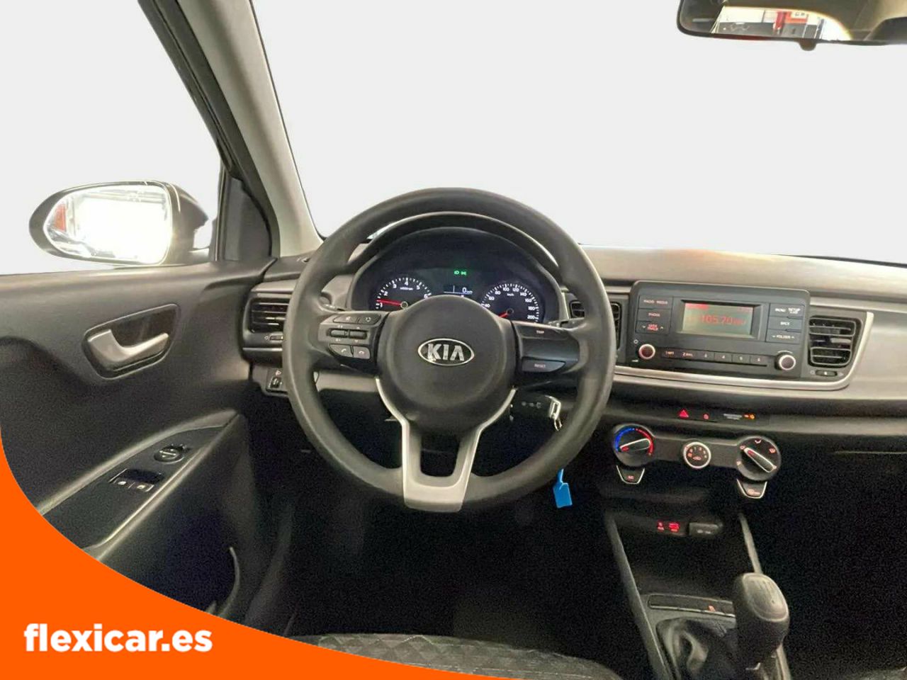 Foto Kia Rio 9