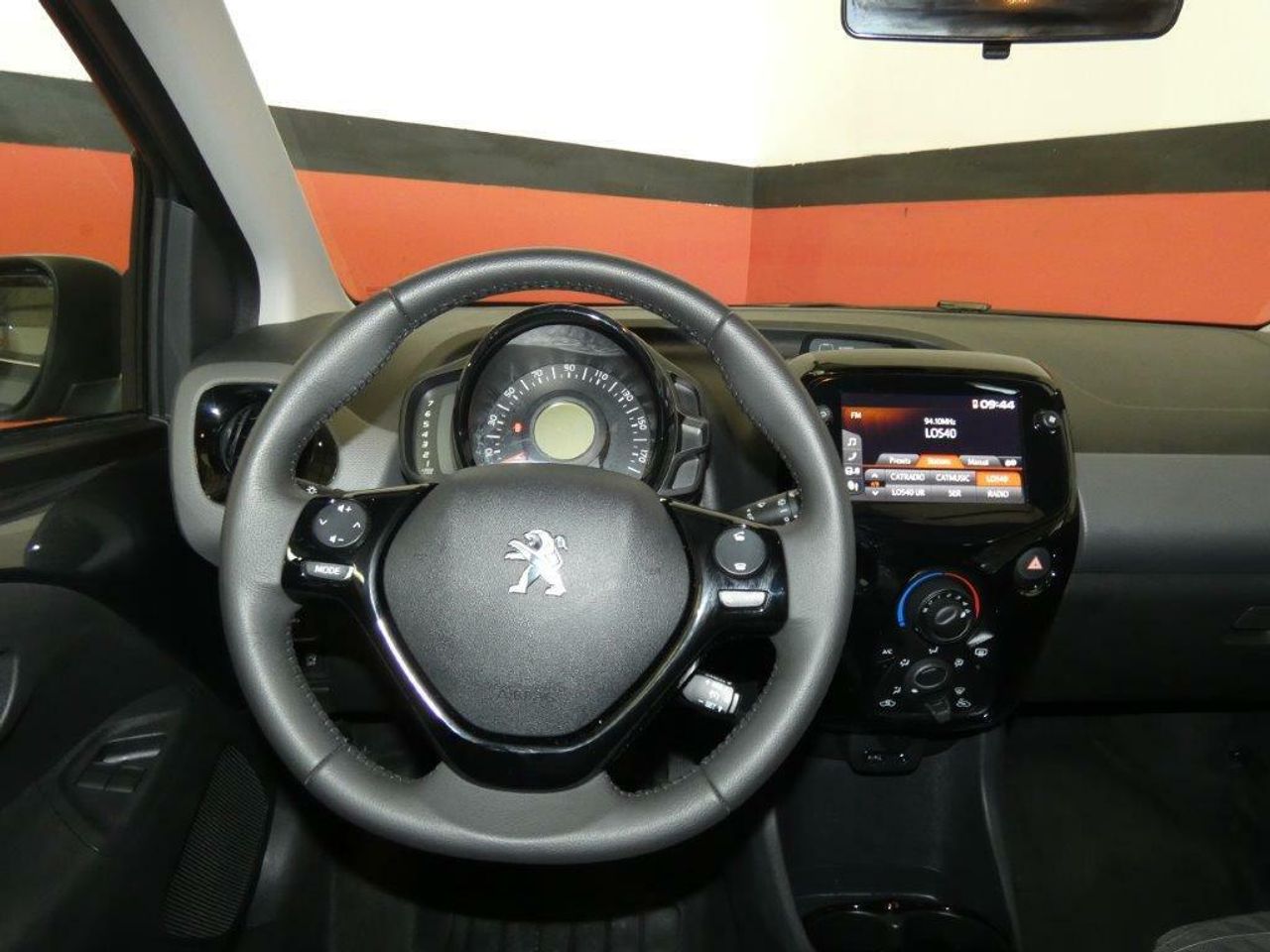 Foto Peugeot 108 10