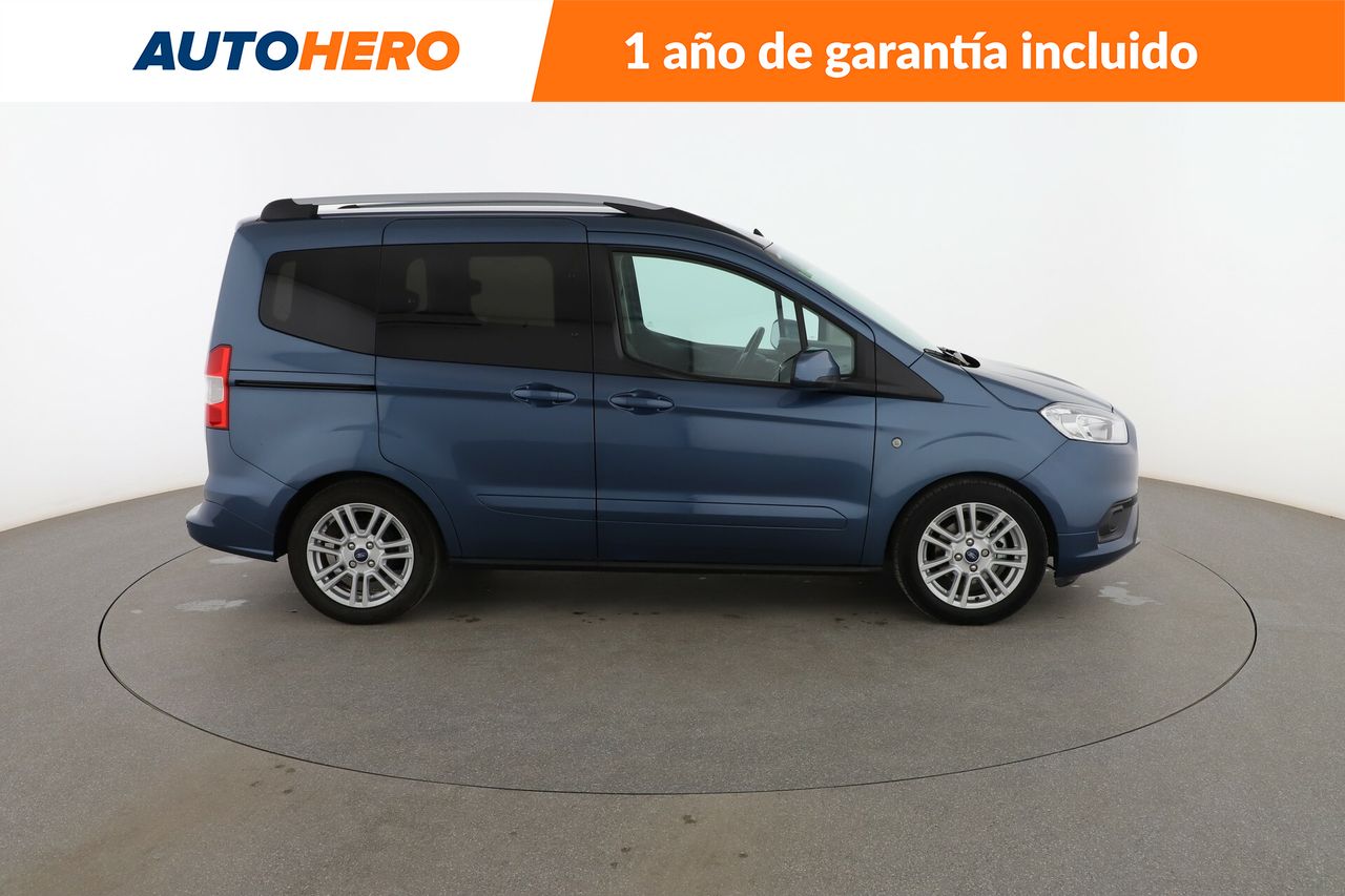 Foto Ford Tourneo Courier 7